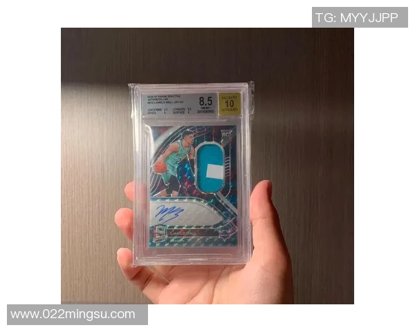 球星卡收藏视角下的足球光谱解析与多维度价值研究探索