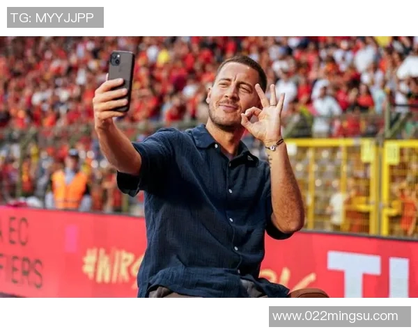 足球球星早婚现象探讨:为何越来越多顶级球员选择年纪轻轻步入婚姻殿堂 足球球星早婚现象探讨:为何越来越多顶级球员选择年纪轻轻步入婚姻殿堂